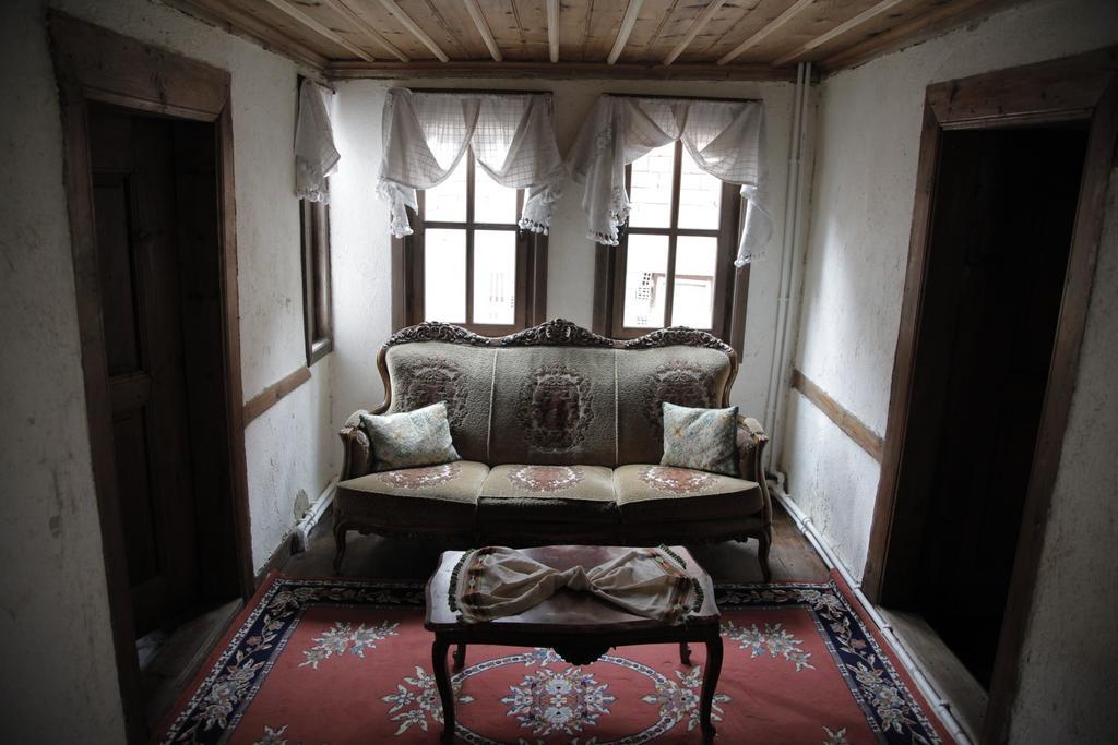 Haci Sakirler Konagi Guest House Mudurnu Exterior foto