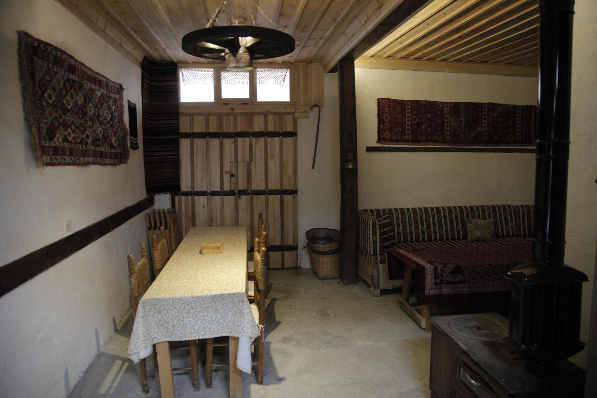 Haci Sakirler Konagi Guest House Mudurnu Exterior foto