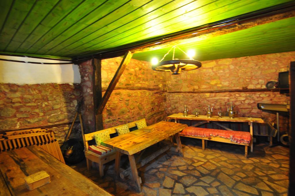 Haci Sakirler Konagi Guest House Mudurnu Exterior foto