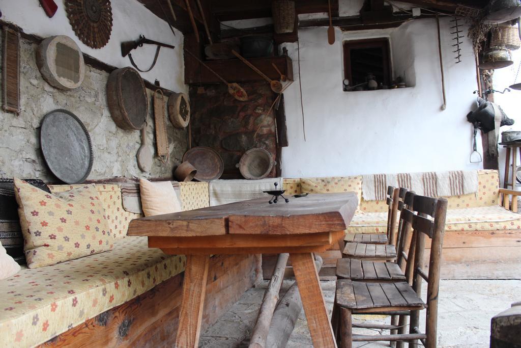 Haci Sakirler Konagi Guest House Mudurnu Exterior foto