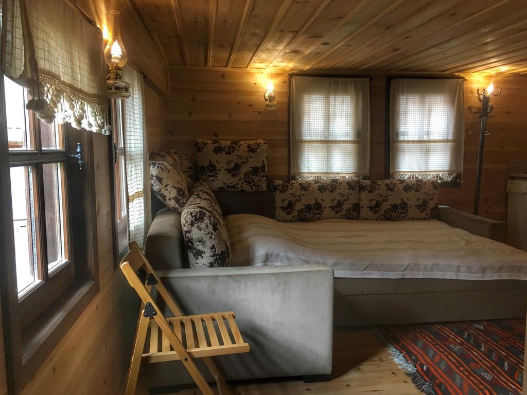 Haci Sakirler Konagi Guest House Mudurnu Exterior foto